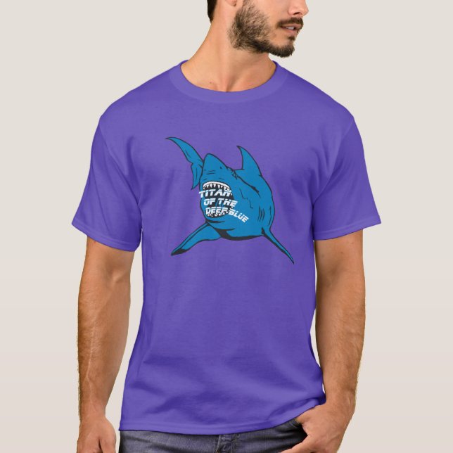 Titan of the Deep Blue T-Shirt (Vorderseite)