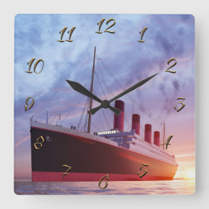 Titanic Square Wall Clock Quadratische Wanduhr