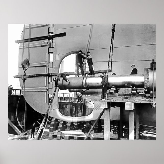 Titanic's Propellerfetzen Poster (Vorne)