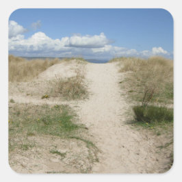 To the Beach at Nairn Quadratischer Aufkleber