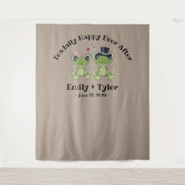 ©Toadally Happy After Frog Couple Rustic Wedding Wandteppich