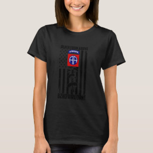 Tod von oben Flag US Veteran 82. Im Flugzeug Div. T-Shirt