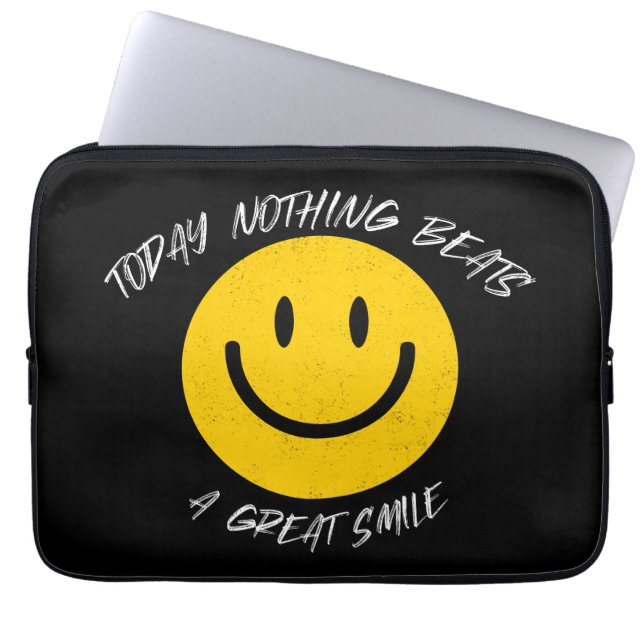 Today Nothing Beats a Great Smile Laptopschutzhülle (Vorderseite)