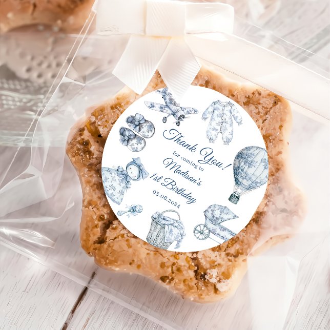 Toile De Jouy Blue Birthday Party  Runder Aufkleber (Von Creator hochgeladen)