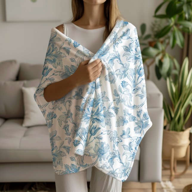 Toile-de-jouy Chinoiseries Blue Floral Pattern Sherpadecke (Von Creator hochgeladen)