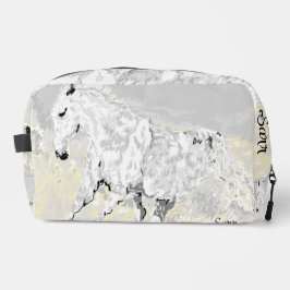 Toilettenbeutel: Hügelhütte Waschbeutel