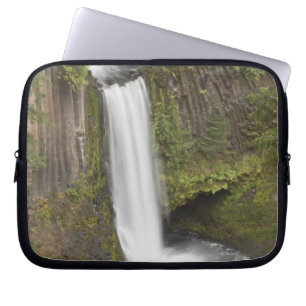 Toketee Falls in Douglas County, Oregon Laptopschutzhülle