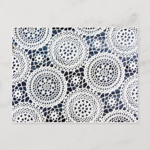 Tolles vintage gehäkeltes Deckchen-Design Postkarte
