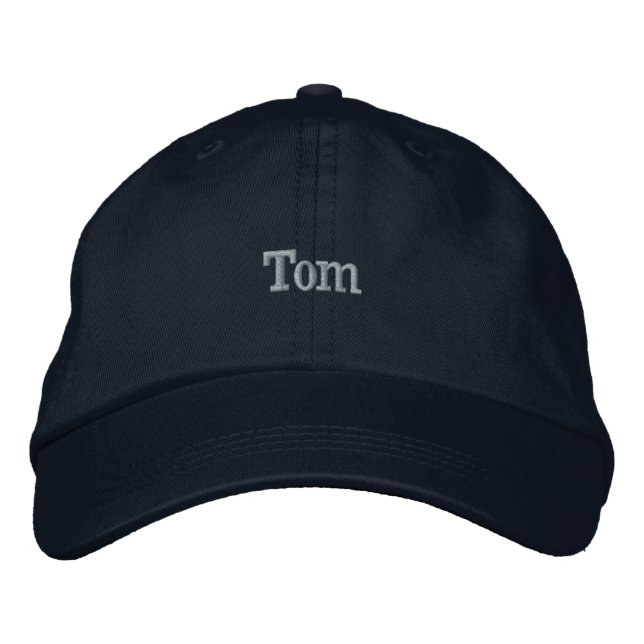 "Tom" Männername bestickt, Bestickte Baseballkappe (Vorderseite)