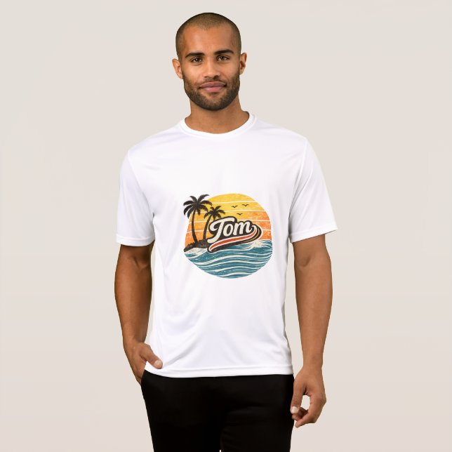 Tom Retro Sunset Name Design T-Shirt (Vorne ganz)
