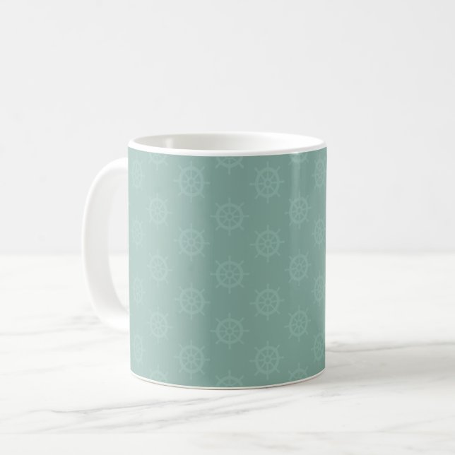 Tonales Schiffssteuer auf Hellgrau Türkis Kaffeetasse (Vorderseite Links)