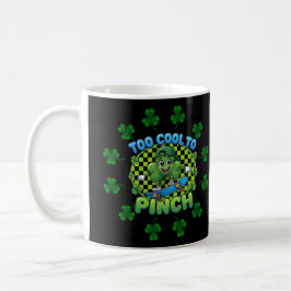 Too Cool to Pinch Skateboard Shamrock St. Patricks Kaffeetasse