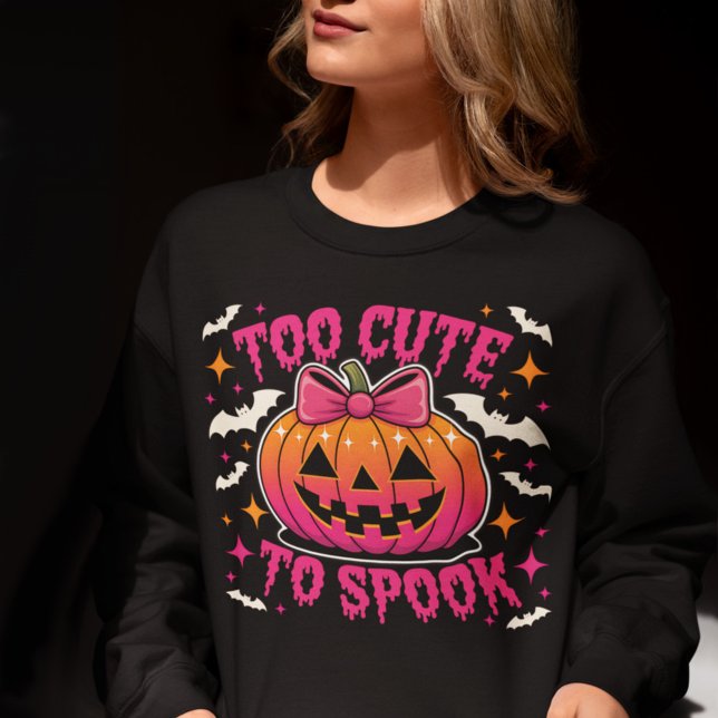 Too Cute to Spook Pink Coquette Halloween Pumpkin Sweatshirt (Von Creator hochgeladen)