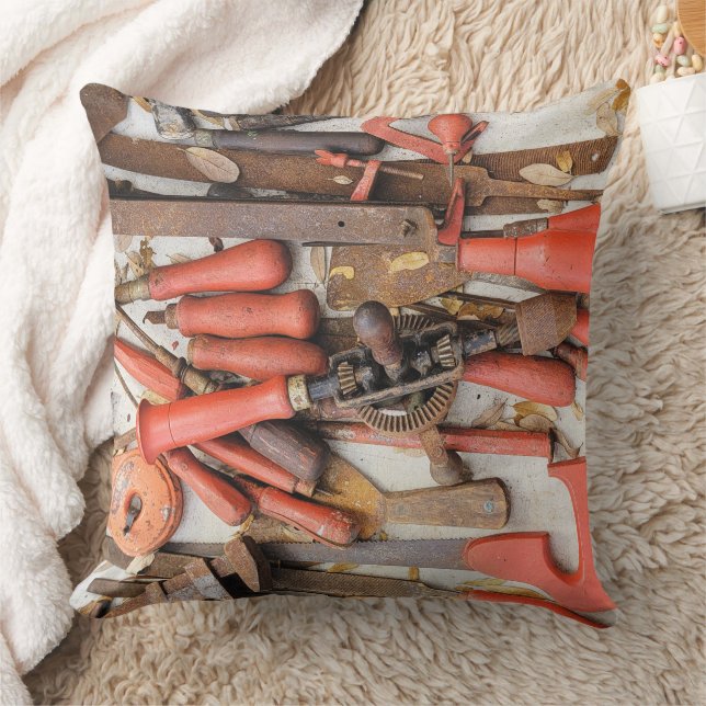 Tools Antiquitätenwerkzeug Rustikal Roter Mann Kissen (Decke)