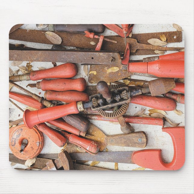 Tools Antiquitätenwerkzeug Rustikal Roter Mann Mousepad (Vorne)