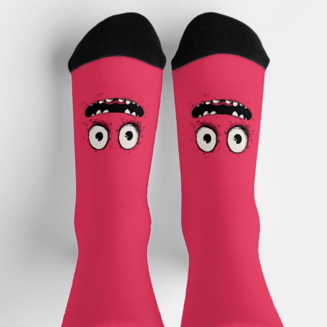 Toothy Pink Monster - Goofy Cartoon Face Design Socken (Oben)
