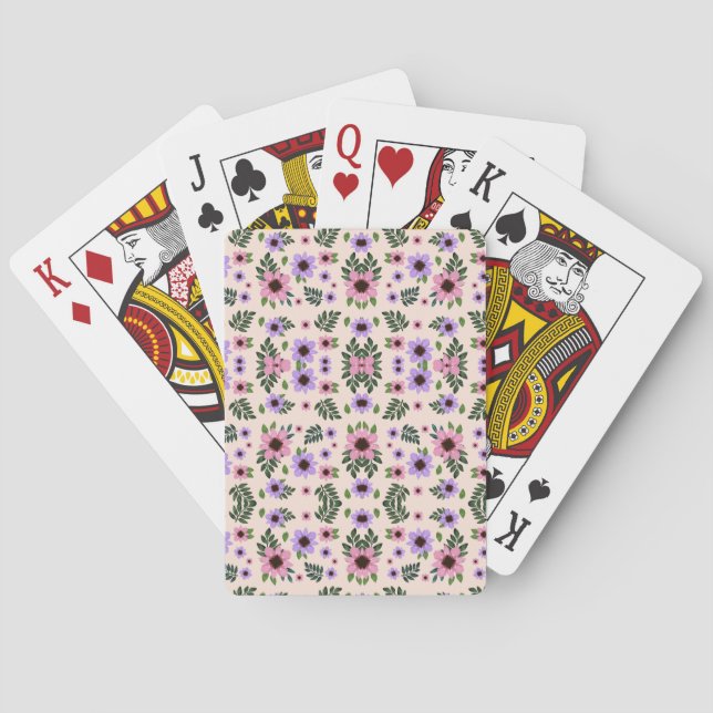 Top image shows playing cards fan out revealing  spielkarten (Rückseite)