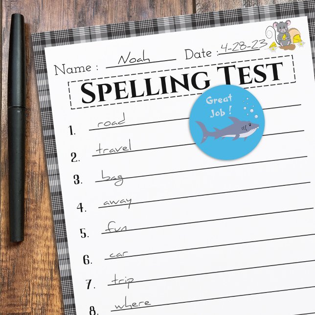 Top Job Cartoon Shark Blue Prämienaufkleber Runder Aufkleber (Von Creator hochgeladen)