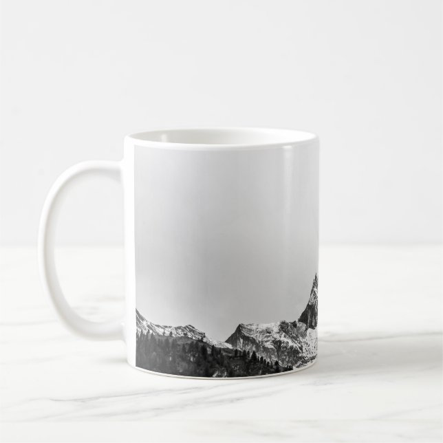 TOP VIEW OF SNOWY MOUNTAIN KAFFEETASSE (Links)