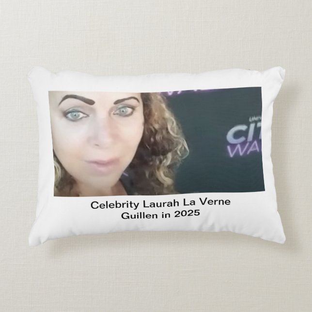 #TOPCELEBRITY #LAURAHLAVERNEGUILLEN  2025 DEKOKISSEN (Vorderseite)