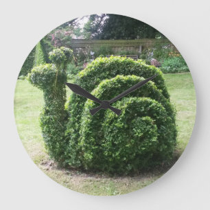 Topiary snail cute fun gardening große wanduhr