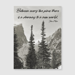 Tor zu einer neuen Welt im Gebirge Magnetkarte