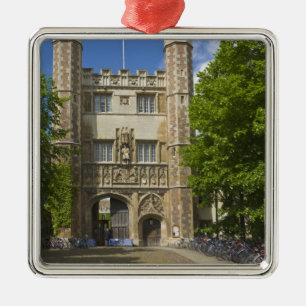 Tor zur Trinity-Uni und Fahrradreihen, Silbernes Ornament