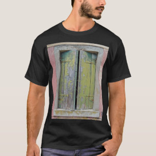 Torcello Fensterläden - Bild auf Front T-Shirt