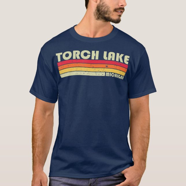 TORCH SEE MICHIGAN Camping Funny Fishing Sommer T-Shirt (Vorderseite)