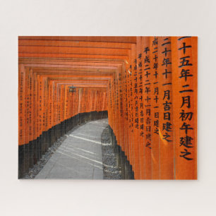 Torii Gates von Fushimi Inari Shrine bei Kyoto Puzzle