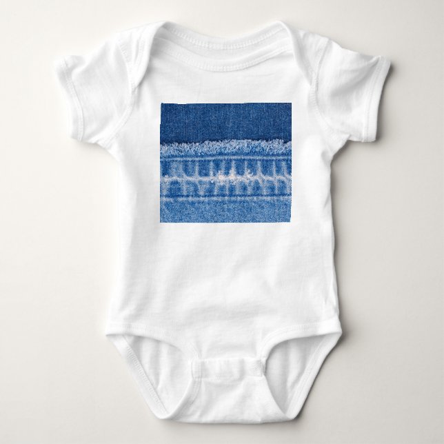 Torn Denim: Doppelblauer Jeans Frame Baby Strampler (Vorderseite)