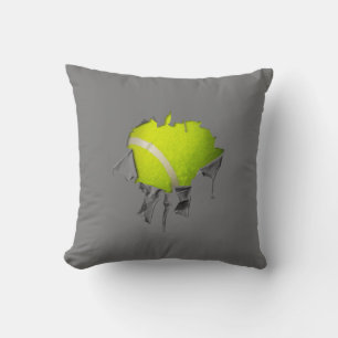 Torn Tennis Throw Kissen