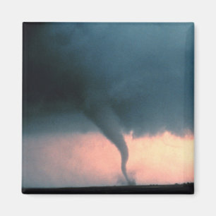 Tornado Magnet