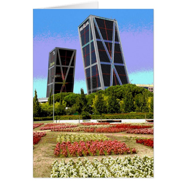 Torres Kio von Madrid (Vorne)