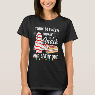 Torte zwischen dem Aussehen wie ein Snack und dem  T-Shirt