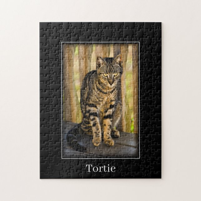 Tortie - Tortoiseshell Katze - Hausfotografie Puzzle (Vertikal)