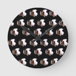 Tortoiseshell Guinea Pigs Medium Wall Clock. Runde Wanduhr