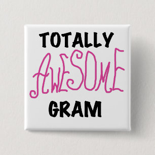 Total fantastische Gramm-Rosa-T-Shirts und Button