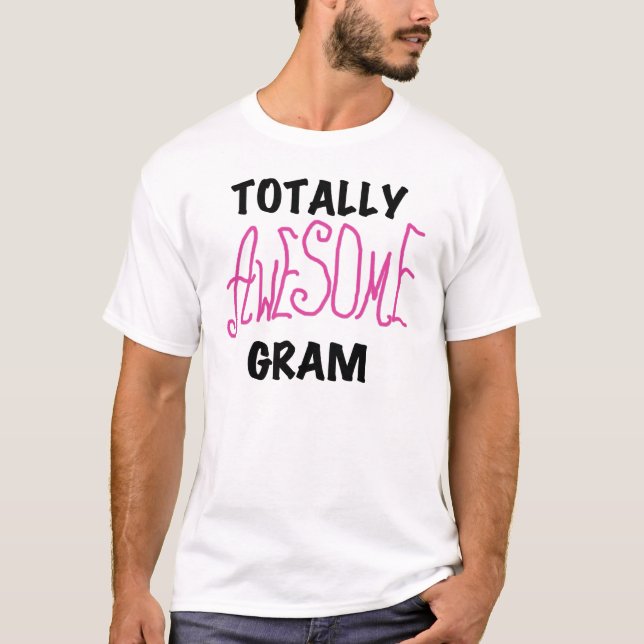 Total fantastische Gramm-Rosa-T-Shirts und T-Shirt (Vorderseite)