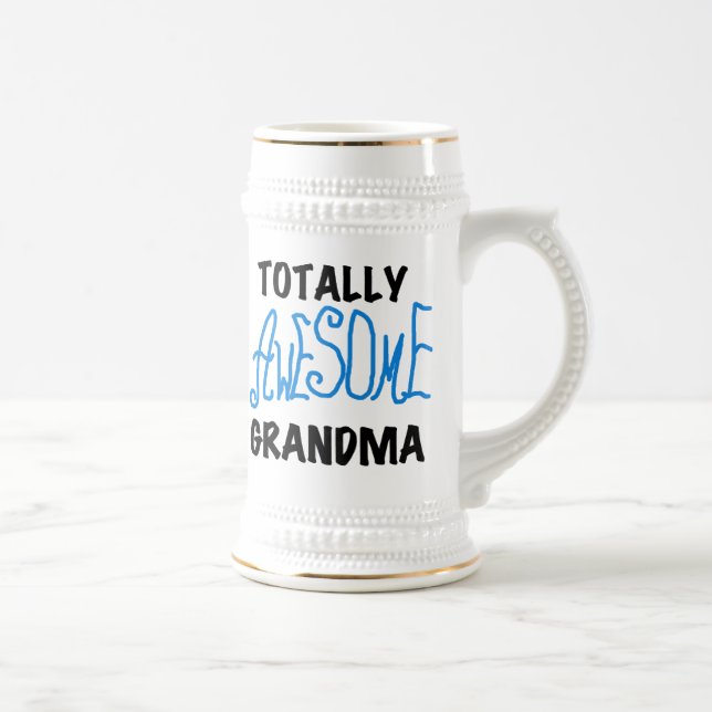 Total fantastische Großmutter - blaue T-Shirts und Bierglas (Rechts)