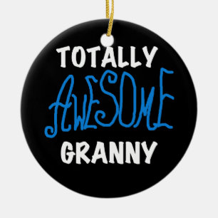 Total fantastische Oma-blaue T - Shirts und Keramikornament