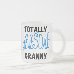 Total fantastische Oma-blaue T-Shirts und Mattglastasse