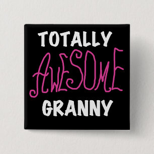 Total fantastische Oma-Rosa-T-Shirts und Geschenke Button