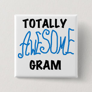 Total fantastisches Gramm-blaue T-Shirts und Button