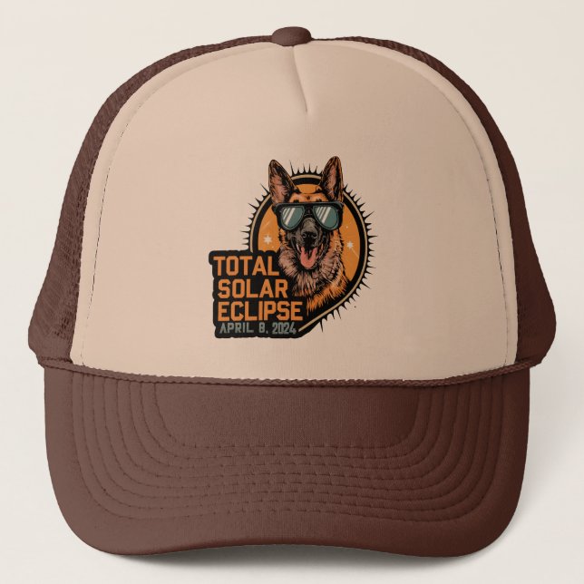 Total Solar Eclipse April 2024 German Shepherd Dog Truckerkappe (Vorderseite)