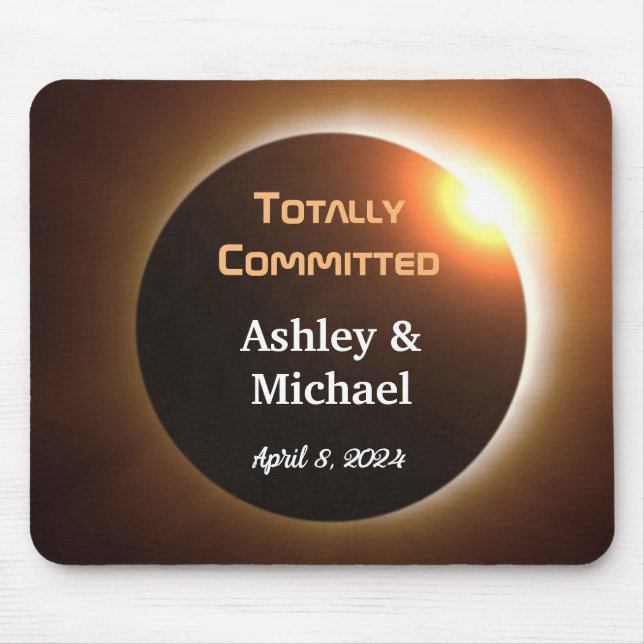 Totally Committed Eclipse Theme Wedding Mousepad (Vorne)