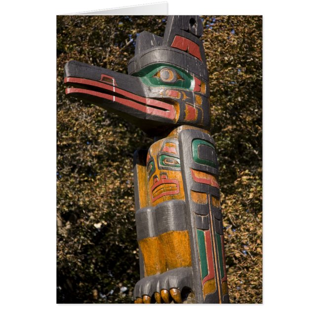 Totem-Pol im Park in Ottawa, Ontario, Kanada (Vorne)