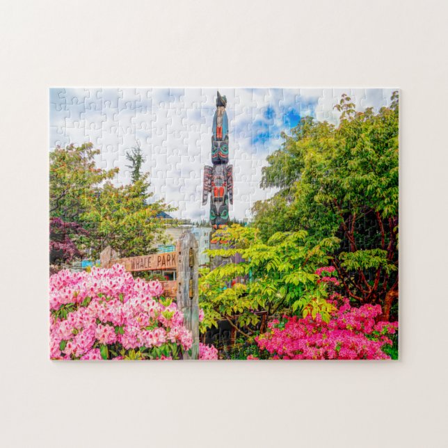 Totem Pole Alaska. Puzzle (Horizontal)