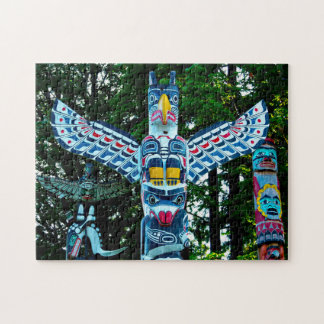 Totem Pole Vancouver. Puzzle