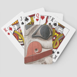 Totem-Stöcke im Haida-Kulturzentrum-Museum Spielkarten